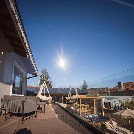 House Of Change Luxury & Fitness Retreat * Ostra Mogila