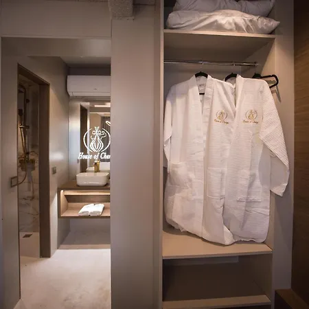 House Of Change Luxury & Fitness Retreat
