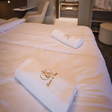 Villa House Of Change Luxury & Fitness Retreat *