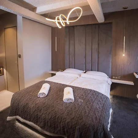 House Of Change Luxury & Fitness Retreat Villa