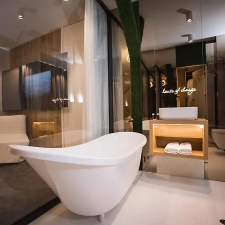 House Of Change Luxury & Fitness Retreat *